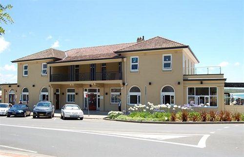 Huskisson Hotel Bagian luar foto